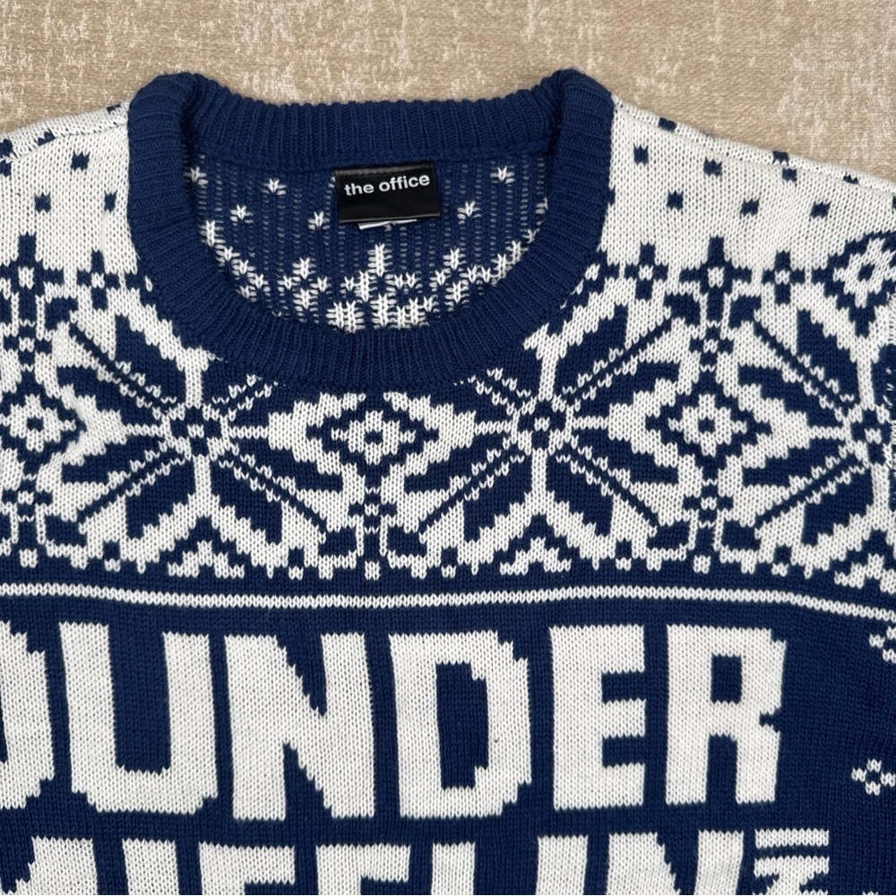 Dunder Mifflin The Office Sweater Mens Large Blue Snowflake Pullover Crew Neck - Picture 2 of 10